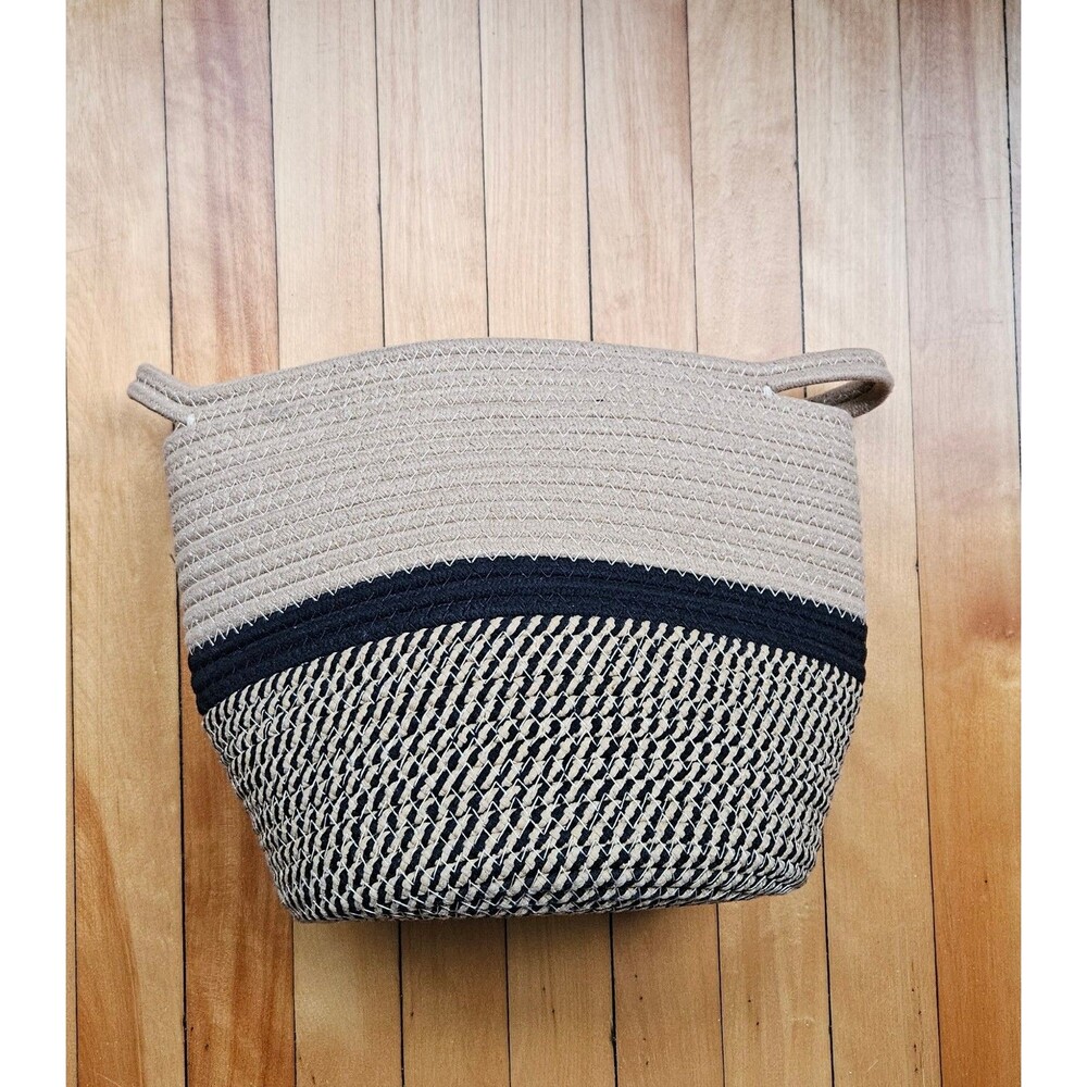 Modern Woven Cotton Rope Plant Basket / Storage Bin with Plastic Liner (10"x9")